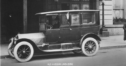 1913 Hudson Model 37 Limousine