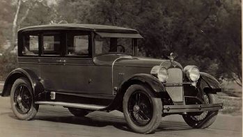 1924 Duesenberg Sedan